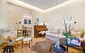 Renovated Kallimarmaro Apt In Athens Historic Center
